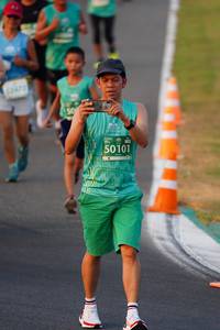 BIB: 50101
                            <button type="button" onclick="openModal(10510550)" class="btn btn-primary btn-sm float-right btn-popup" data-toggle="modal" data-target=".modal-high-quality">
                        <i class="fas fa-shopping-cart"></i> Add to Cart
                    </button>
                                            <button type="button" onclick="isThisMe(10510550, true)" class="btn btn-success btn-sm float-right btn-popup btn-isme hidden" data-toggle="tooltip" data-placement="bottom" title="นี่คือรูปของคุณใช่ไหม คลิกที่นี่เพื่อเอาเข้าอัลบั้ม">
                        <i class="fas fa-plus"></i> Add to album
                    </button>
                    <button type="button" onclick="isThisMe(10510550, false)" class="btn btn-warning btn-sm float-right btn-popup btn-isnotme hidden">
                        <i class="fas fa-ban"></i> Remove from album
                    </button>